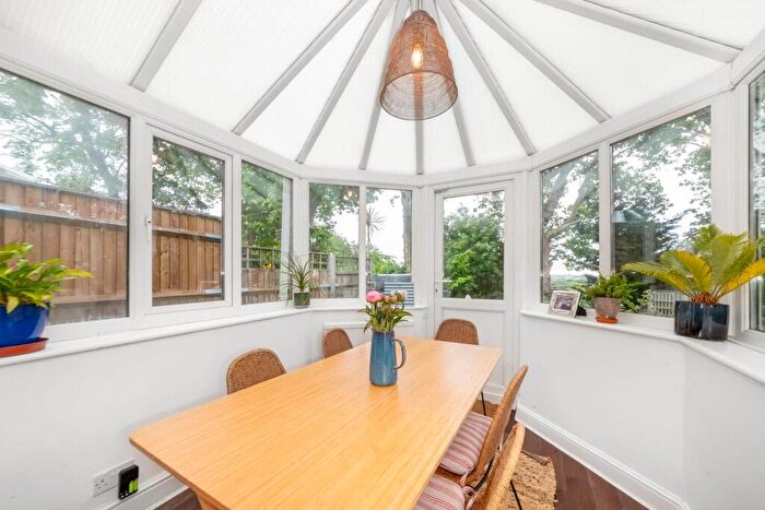 4 Bedroom Detached House For Sale In South Norwood Hill, London, SE25