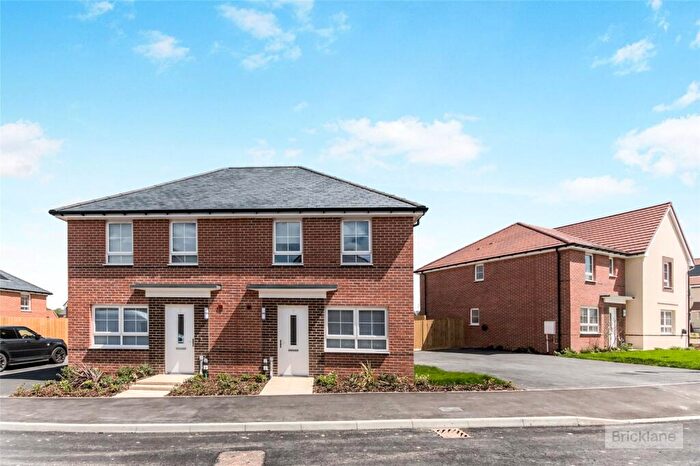 3 Bedroom Semi-Detached House To Rent In Tangmere Road, Hailsham, East Sussex, BN27