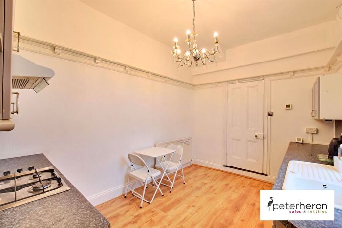3 Bedroom End Of Terrace House For Sale In Newcastle Road, Fulwell, Sunderland, SR5