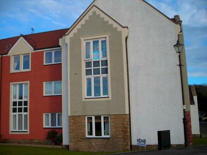2 Bedroom Apartment To Rent In Harbour Place, Dalgety Bay, Fife, KY11