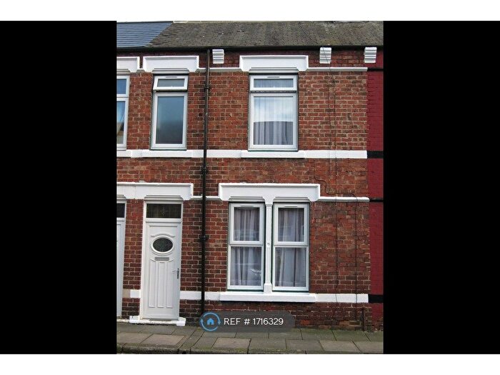 2 Bedroom Terraced House To Rent In Locomotive St, Darlington, DL1