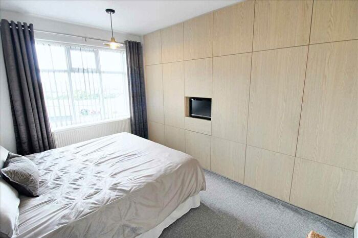 2 Bedroom Detached Bungalow For Sale In Chewton Street, Eastwood, Nottingham, NG16