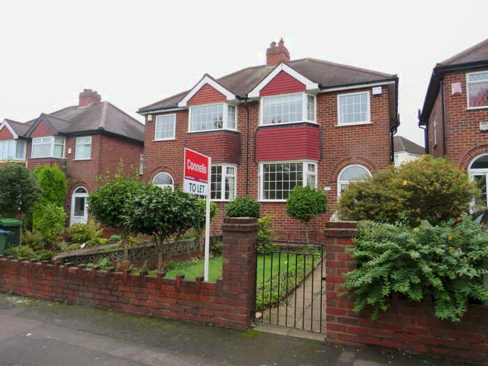 3 Bedroom Semi-Detached House To Rent In Freda Rise, Tividale, Oldbury, B69