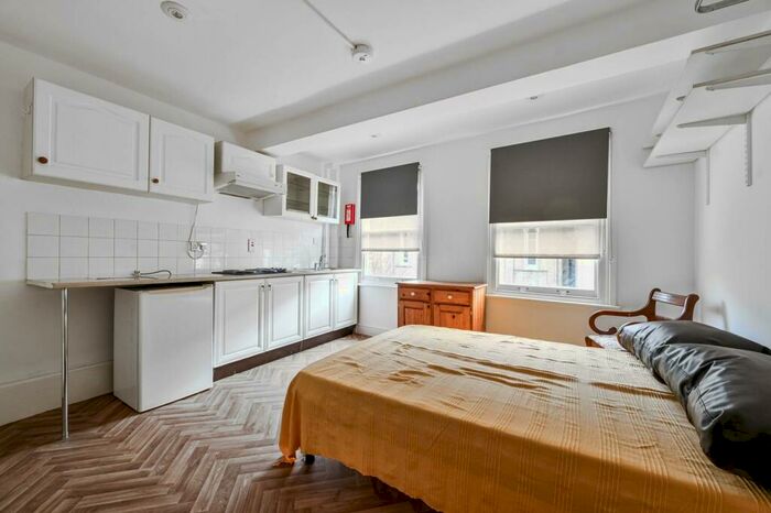 Studio To Rent In Hackney Road, Hackney, London, E2 - Photo 3