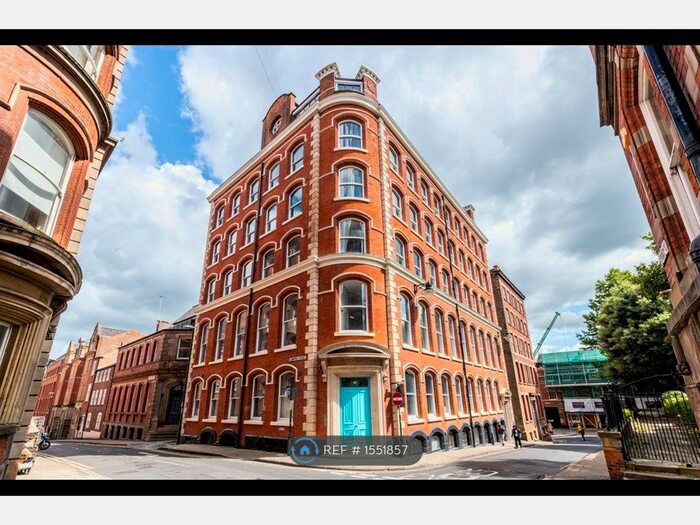 2 Bedroom Flat To Rent In Sutton Place, Nottingham, NG1