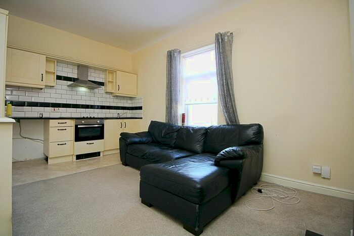 1 Bedroom Flat To Rent In Loraine Terrace, Lemington, Newcastle Upon Tyne, NE15