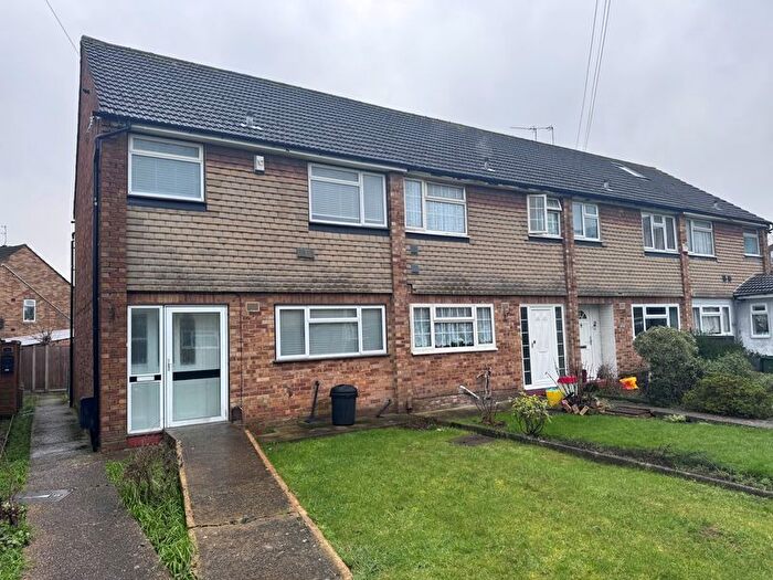 3 Bedroom Property To Rent In Shortlands, Harlington, Hayes, UB3
