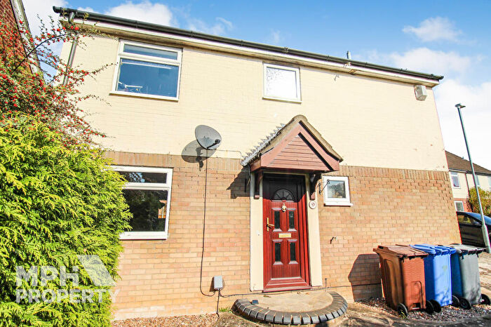 4 Bedroom Detached House To Rent In Courtenay Close, NR5