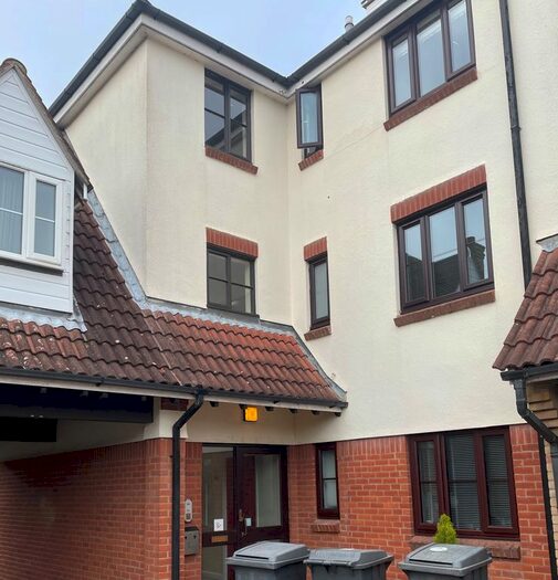 2 Bedroom Flat To Rent In Dawberry Place, Chelmsford, CM3