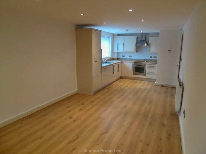 2 Bedroom Flat To Rent In Sutton Road, St Helens, WA9