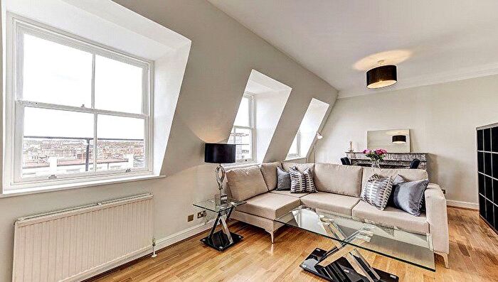 2 Bedroom Flat To Rent In Lexham Gardens, Kensington, London, W8