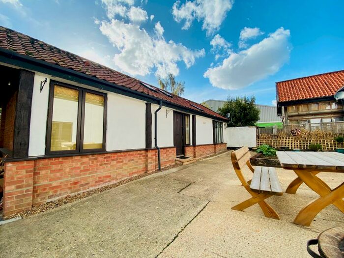 1 Bedroom House To Rent In Ashwellthorpe Road, NR16