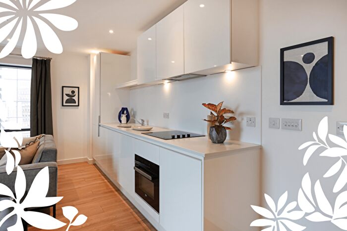 1 Bedroom Apartment To Rent In The Lansdowne, Hagley Road, Birmingham, B16