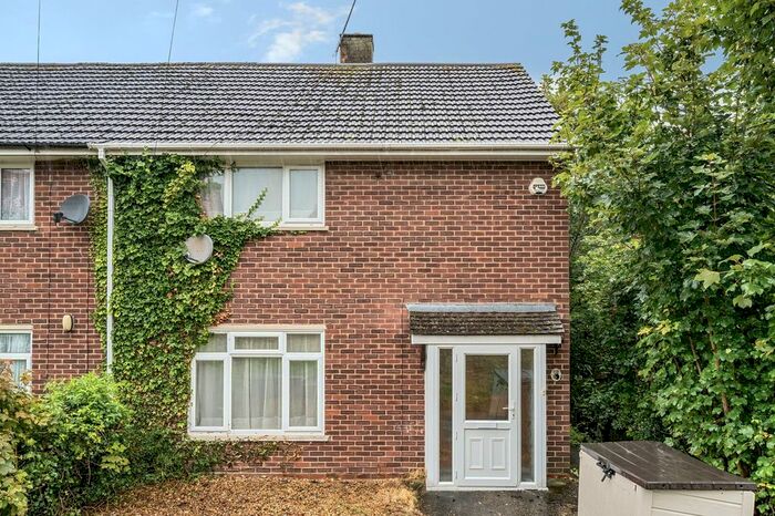 4 Bedroom Semi-Detached House To Rent In Imber Road, Winchester, SO23