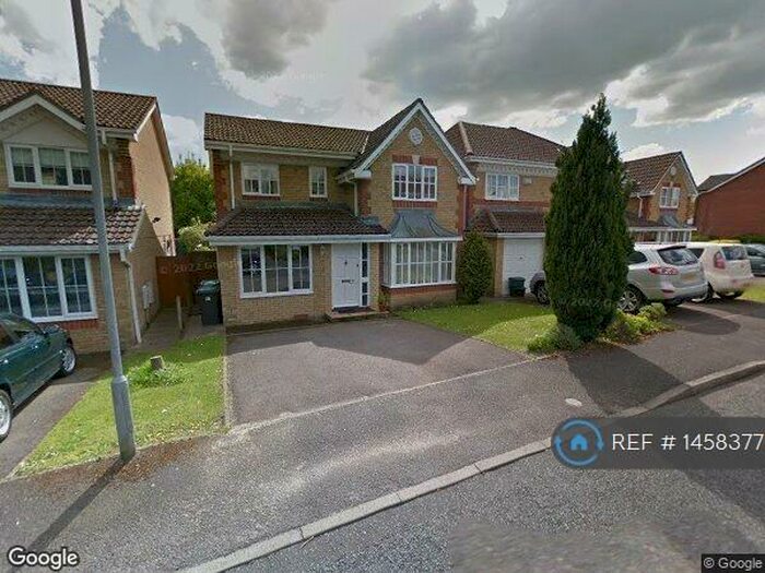 4 Bedroom Detached House To Rent In The Spinney, High Wycombe, HP11