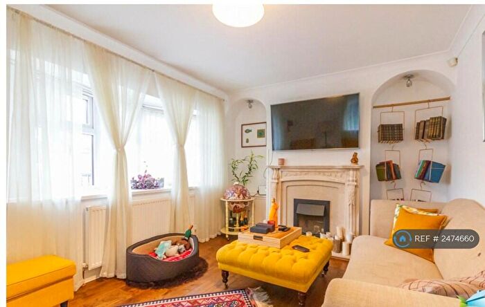 2 Bedroom Semi-Detached House To Rent In Castle Road, Birmingham, B29