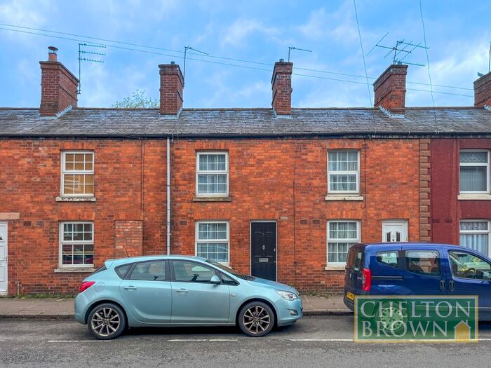 2 Bedroom Terraced House To Rent In St James Street, Daventry, Northants, NN11
