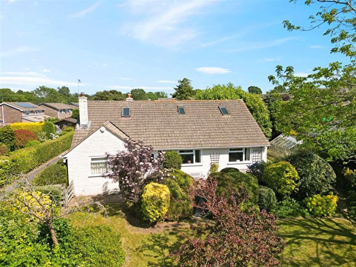 5 Bedroom Chalet For Sale In Chalk Pit Lane, Wool, Wareham, BH20