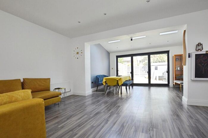 4 Bedroom Terraced House To Rent In Hughes Road, Ilford, IG6