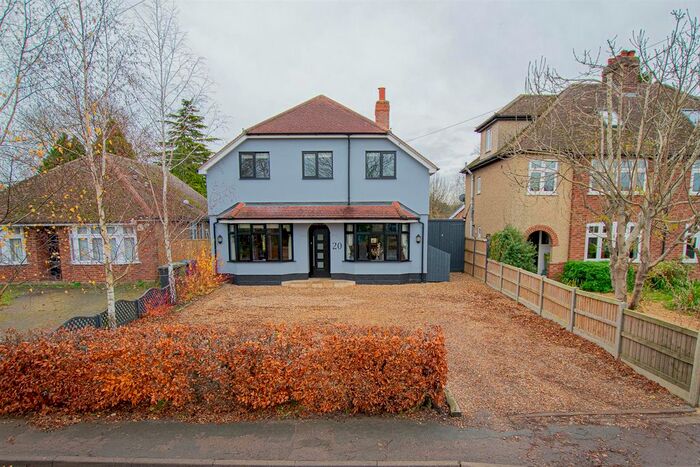 4 Bedroom Detached House For Sale In Wilbraham Road, Fulbourn, Cambridge CB21
