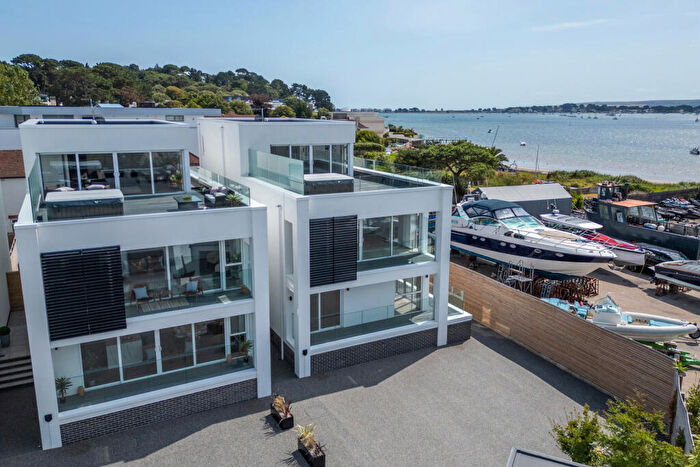 4 Bedroom House For Sale In Salterns Way, Lilliput, Poole, Dorset, BH14