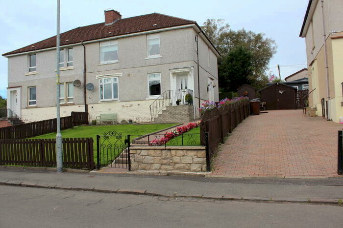 2 Bedroom Flat To Rent In Craighead Street, Clarkston, Airdrie, Dw, ML6