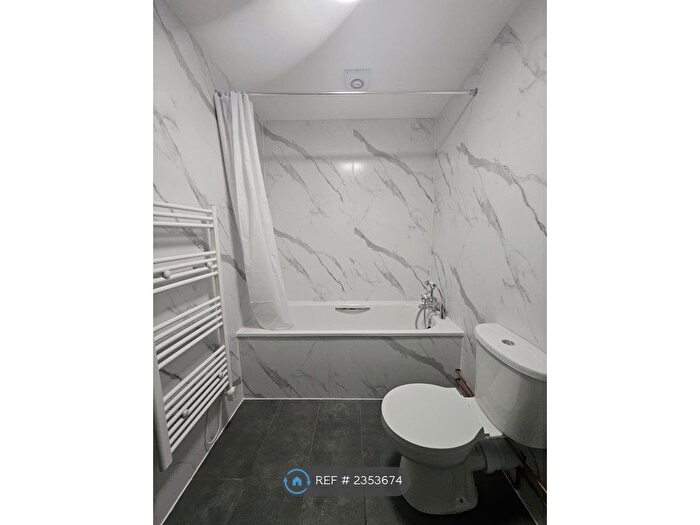 Studio To Rent In Edmonton Hostel, London, N9