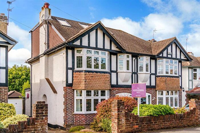 4 Bedroom Semi-Detached House For Sale In Tattenham Grove, Epsom, KT18