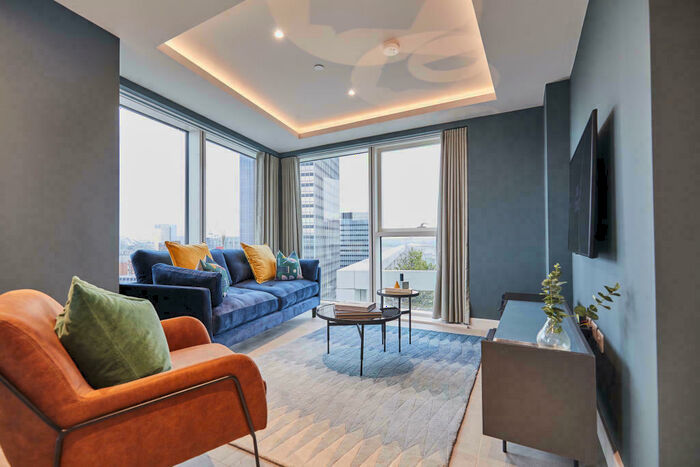 2 Bedroom Apartment To Rent In Angel Gardens, Manchester, M4