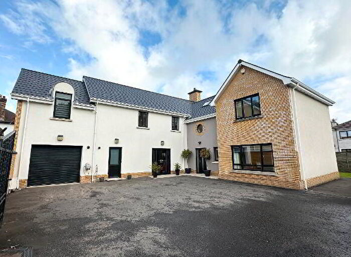 5 Bedroom Detached House For Sale In B Lodge Road, Coleraine, BT52