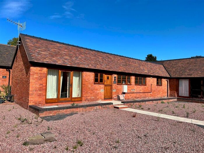 2 Bedroom Barn Conversion To Rent In Upton Road, Powick, Worcester, WR2