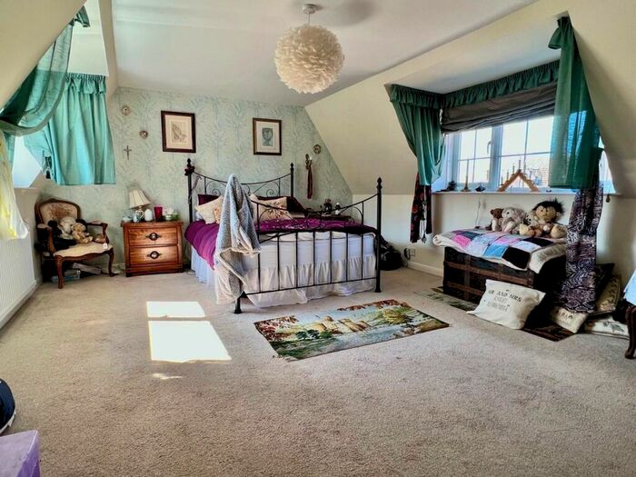 3 Bedroom Terraced House For Sale In The Street, Ingham, Bury St. Edmunds, IP31
