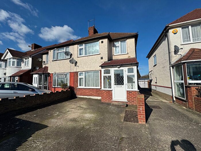 3 Bedroom Semi-Detached House To Rent In Craneswater, Hayes, UB3
