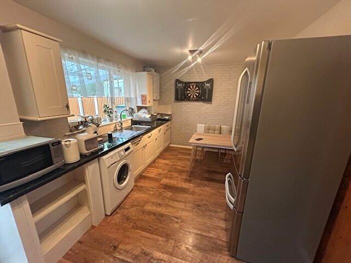 3 Bedroom House To Rent In Lombardy Drive, Peterborough, PE1