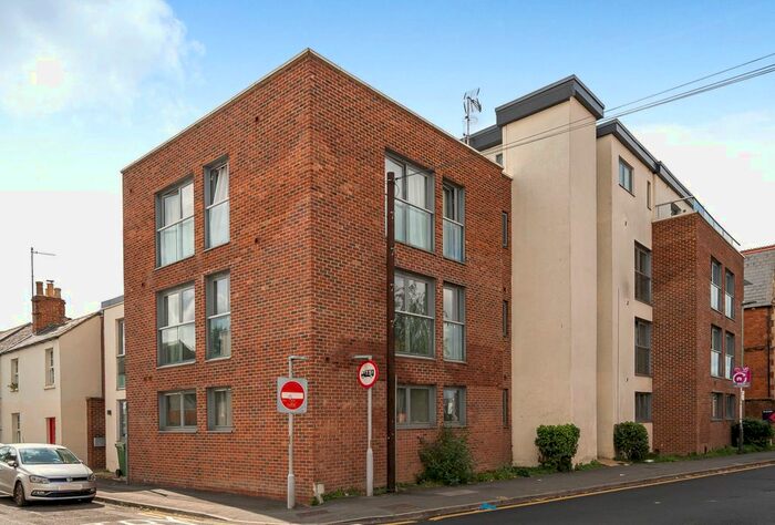 1 Bedroom Flat To Rent In Coopers Court, St. Pauls Road, Cheltenham, Gloucestershire, GL50