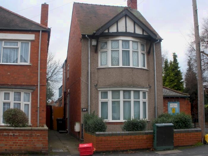 3 Bedroom Detached House To Rent In Princes Street, Nuneaton, Warwickshire, CV11