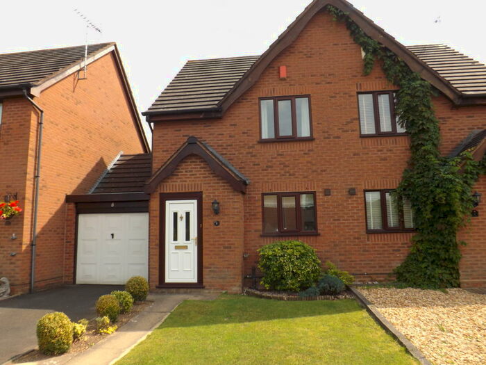 2 Bedroom House To Rent In Hazeltree Grove, Dorridge, Solihull, B93