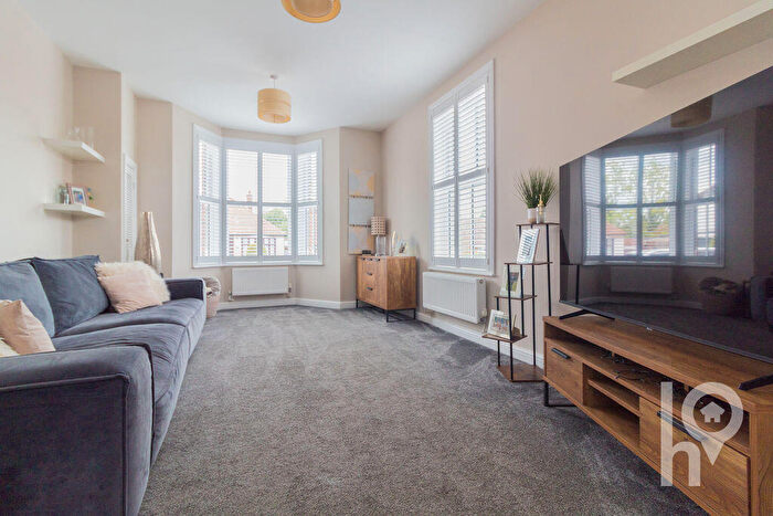 3 Bedroom Semi-Detached House For Sale In Minster Road, Minster, ME12
