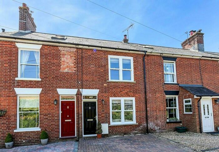 2 Bedroom Cottage To Rent In Oakland Road, Whitchurch, RG28