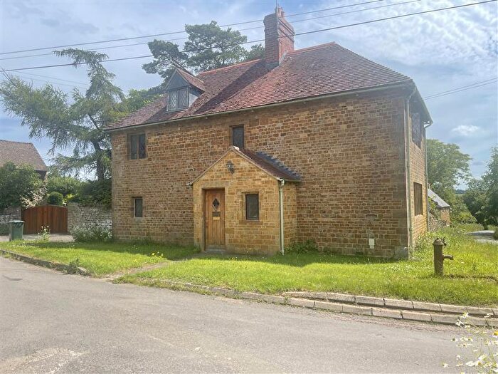 3 Bedroom Detached House To Rent In Wigginton, Banbury, Oxfordshire, OX15