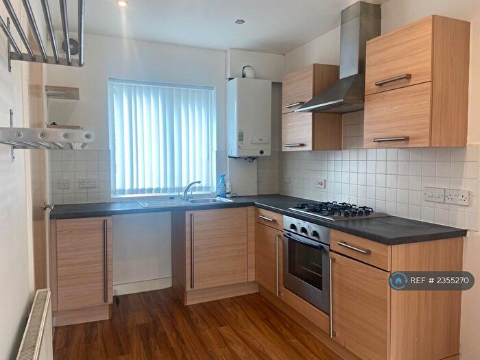 3 Bedroom Semi-Detached House To Rent In Hawthorne Drive, Liverpool, L33