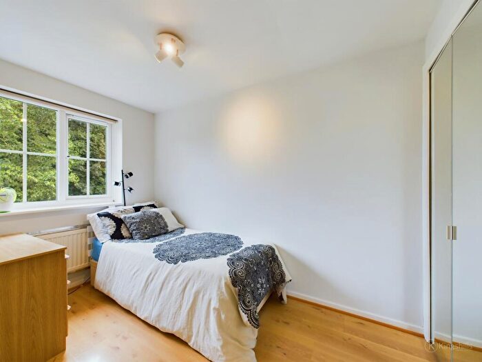 4 Bedroom Detached House For Sale In The Spinney, High Wycombe, HP11