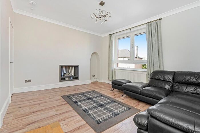 2 Bedroom Flat To Rent In Stenhouse Gardens North, Stenhouse, Edinburgh, EH11