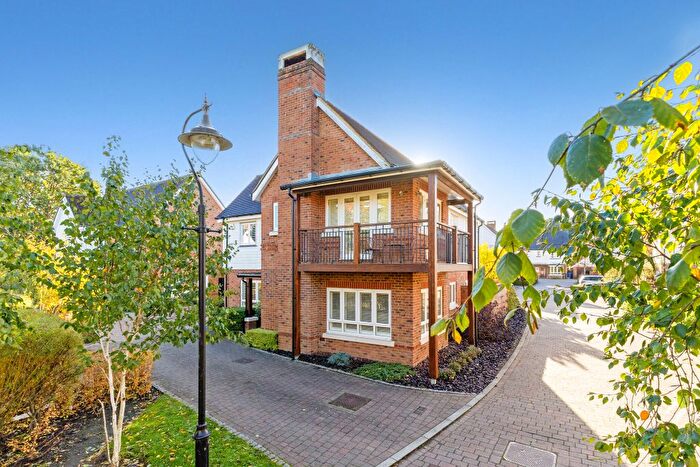 4 Bedroom Detached House For Sale In Pennyroyal, Fleet, GU51