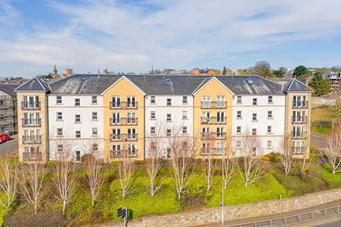 2 Bedroom Flat For Sale In Edmund Place, Dunfermline, KY12