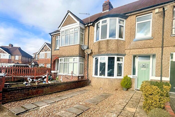 3 Bedroom Terraced House For Sale In Hastings Avenue, Gosport, PO12
