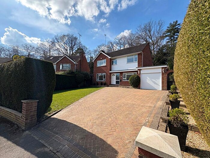 4 Bedroom Detached House To Rent In Highbury Crescent, Camberley, Surrey, GU15