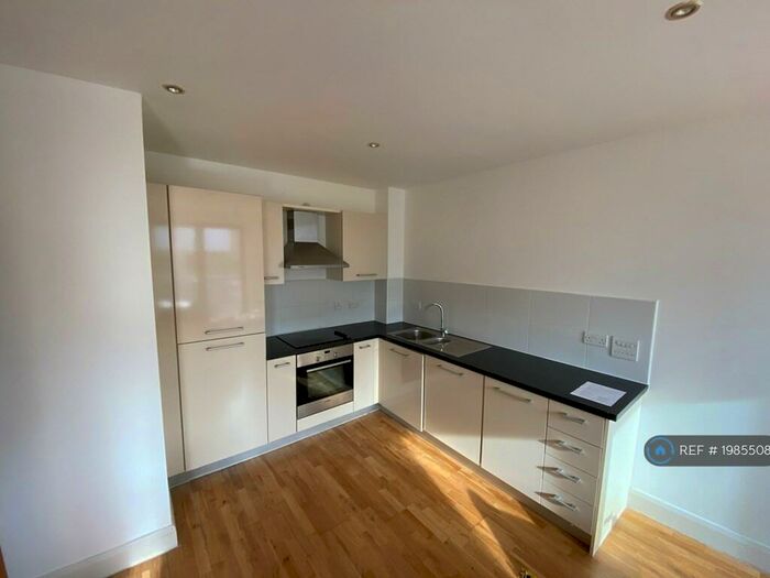 1 Bedroom Flat To Rent In Waterworks Yard, Croydon, CR0