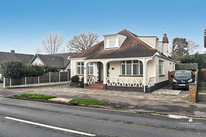 4 Bedroom Chalet For Sale In Benfleet Road, SS7
