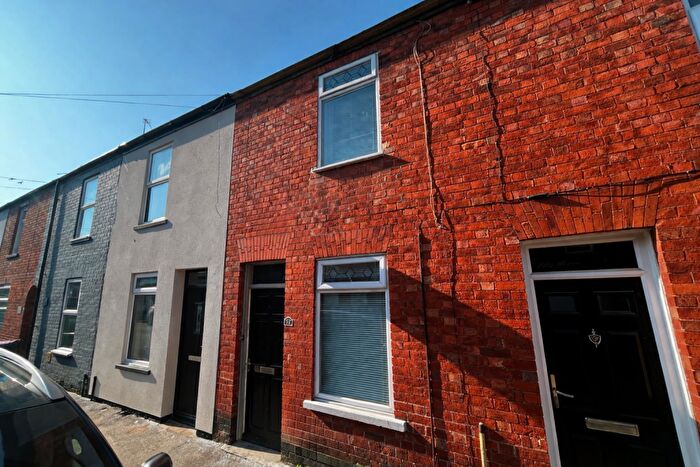2 Bedroom Terraced House To Rent In Alford Street, Grantham, NG31